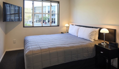 Deluxe 2 Bedroom Apartment