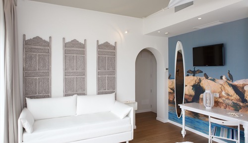Panoramic Studio Suite, Sea View