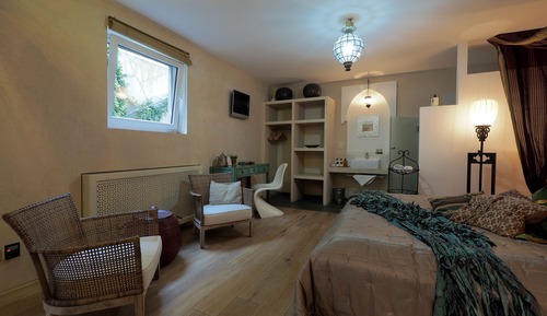 Comfort Room, 1 King Bed (Imagination)