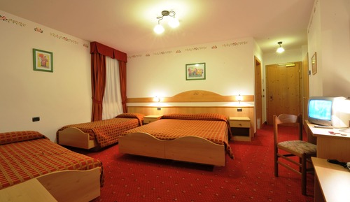 Superior Triple Room