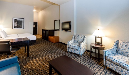 Room, 1 King Bed, Accessible, Non Smoking (Tub with Grab Bars)