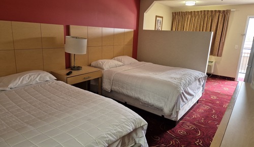 Suite, 2 Queen Beds
