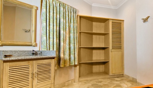 One Bedroom Standard