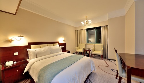 Deluxe Room, City View