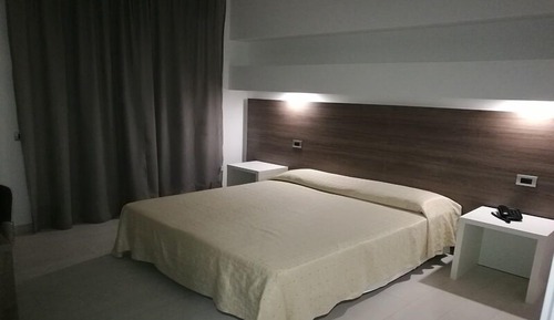 Double Room Single Use