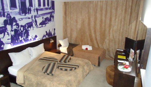 Double Room (with extra bed, Spa Access)
