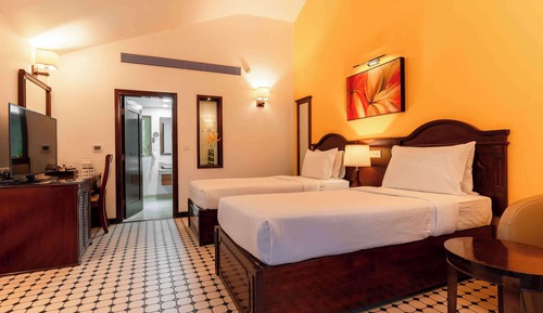 Villa, 2 Twin Beds, Pool View