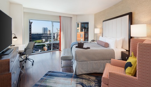 Suite, 1 King Bed, Terrace, Park View (Petco Park Terrace View)