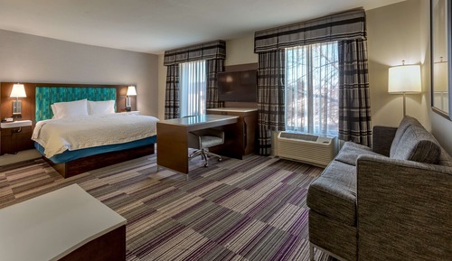 Studio, 1 King Bed, Accessible, Bathtub (Mobility/Hearing)