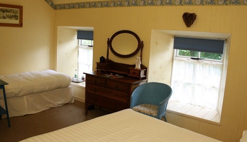 Double or Twin Room, Ensuite (Cottage Style Coach House)