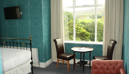 Double Room, Ensuite (Front of Main house )