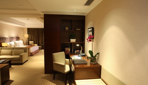 Premier Room, 1 King Bed