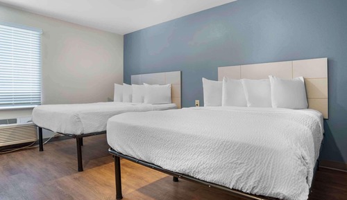 Standard Studio, 2 Queen Beds, Non Smoking, Refrigerator & Microwave
