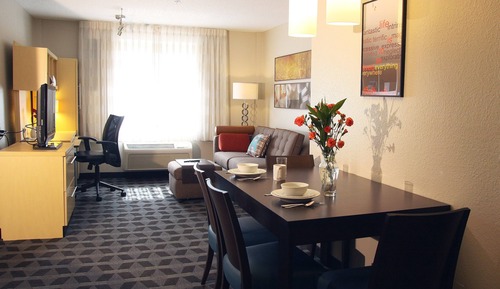 Suite, 2 Bedrooms, Non Smoking