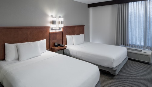 Room, 2 Queen Beds, Accessible (Roll-in Shower, Sofabed)