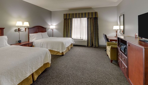 Room, 2 Queen Beds, Bathtub, Accessible (Mobility)