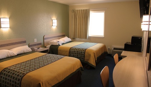 Basic Room, 2 Queen Beds, Non Smoking