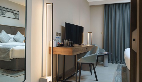 PREMIUM JUNIOR SUITE KB W/ BALCONY