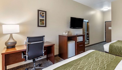Room, 2 Queen Beds, Accessible, Non Smoking