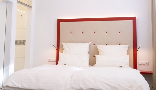 Comfort Single Room, Garden Area