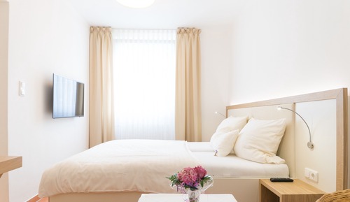 Standard Single Room, Garden Area