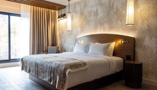 Superior Room, 1 King Bed