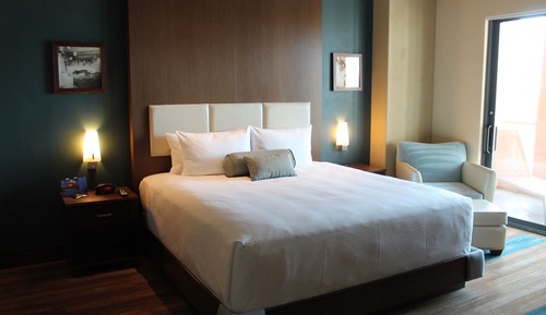 Deluxe Room, 1 King Bed