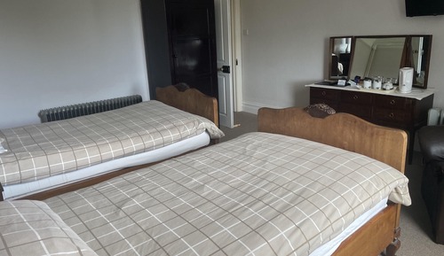 Twin Room, Private Bathroom