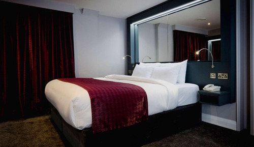Presidential Suite