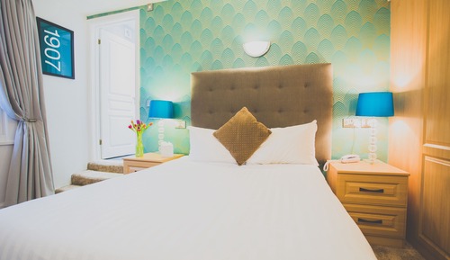 Classic Double Room