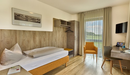 Business Single Room