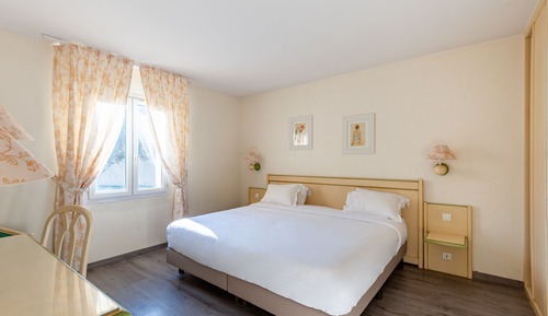 One bedroom apartment for 4 people with balcony and golf view