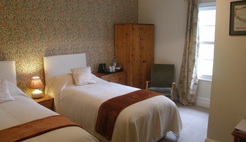 Superior Double or Twin Room, Ensuite, Garden View (Madog (Room 1))
