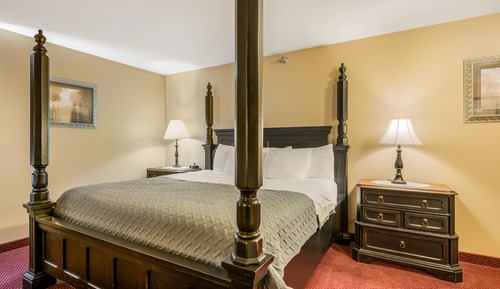 Suite, 1 King Bed, Non Smoking, Jetted Tub