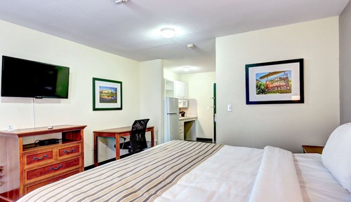 Room, 1 King Bed, Accessible, Non Smoking