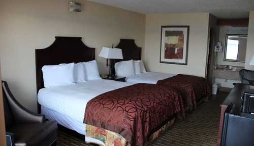 Standard Room, 2 Double Beds, Smoking (No Pets Allowed)