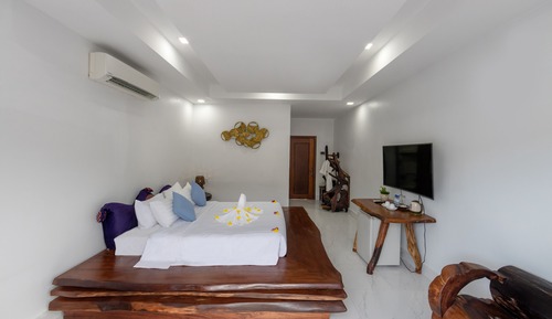 Deluxe Double VIP Bungalow