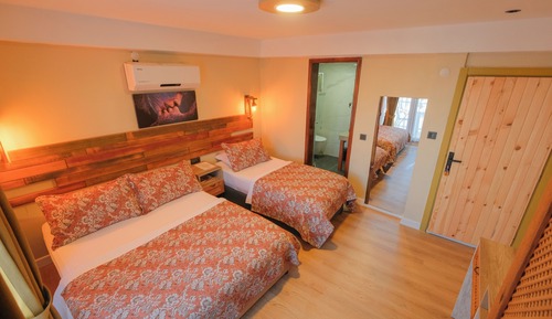 Deluxe Triple Room, 1 Bedroom, Sea View