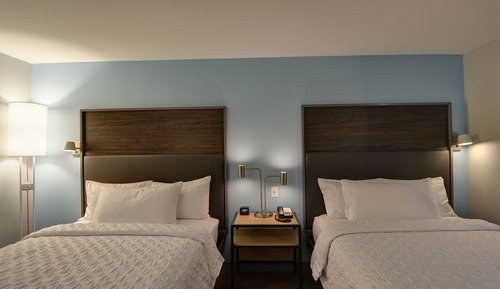 Room, 2 Queen Beds, Accessible (Hearing)