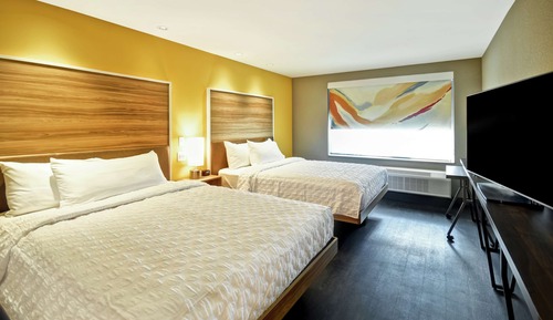 Room, 2 Queen Beds, Accessible (Hearing)