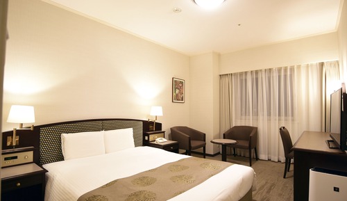 Standard Double Room, Smoking