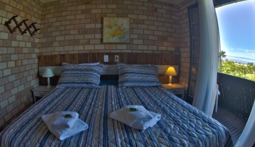 Deluxe Triple Room, Multiple Beds, Non Smoking