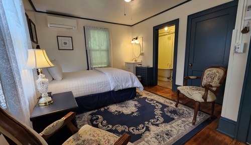 Morning Glory Room