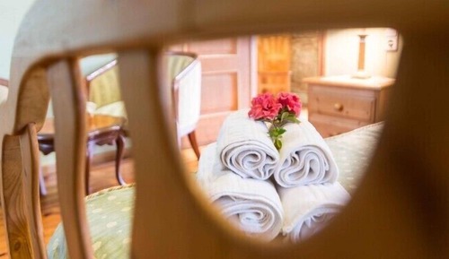 Double Room (1)