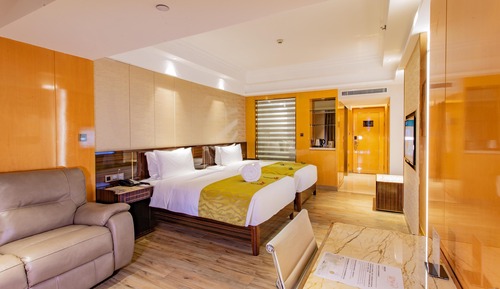 Superior Twin Room