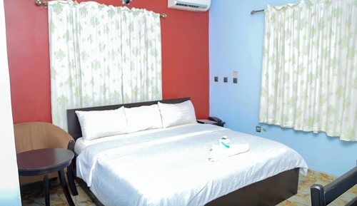 Premium Room