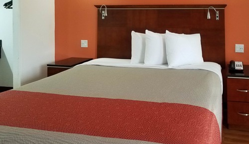 Standard Room, 1 King Bed, Non Smoking, Refrigerator & Microwave