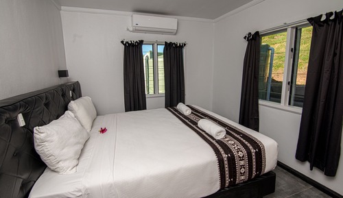 Family Villa, 3 Bedrooms, Accessible, Garden View