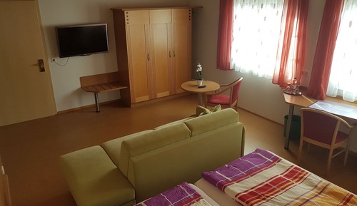 Family Apartment, Private Bathroom, Garden View