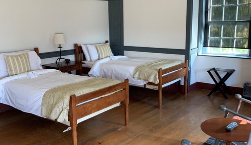 Standard Suite, Multiple Beds